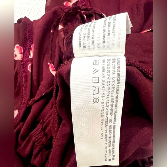 Abercrombie & Fitch Burgundy Floral Romper - Picture 9 of 10